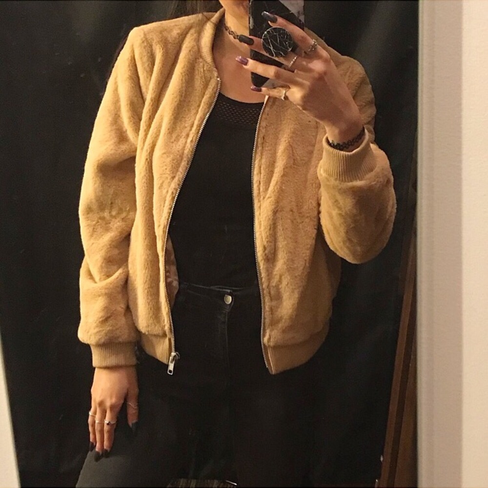 Faux fur tan bomber jacket